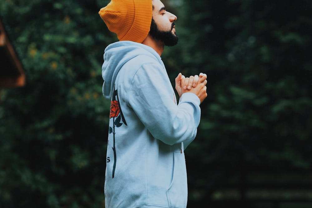 Jak dopasować sprężystość ściągacza do gramatury dzianiny w dresie